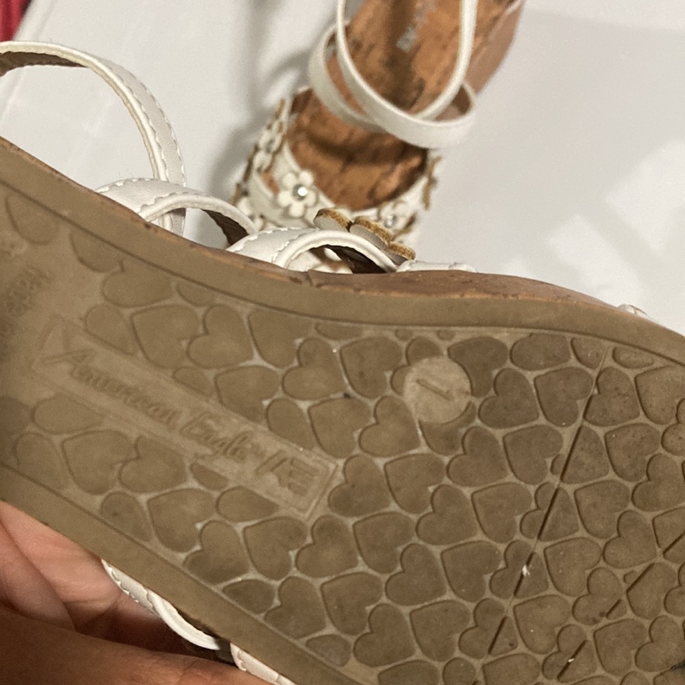 White Wedges - Picture 9 of 9